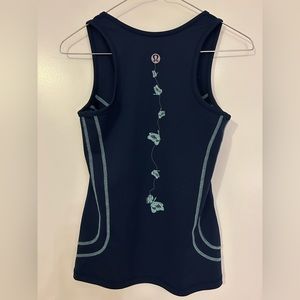 Lululemon tank w/ pretty detail on the back.